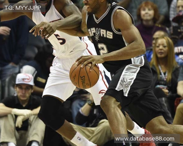 转战赌城！Spears揭秘湖人布朗尼比赛前时球馆火爆景象