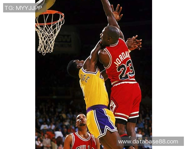 面对挑战，C罗坚定表示不会退役国家队：我们追求更多荣耀！(c罗还没退役)